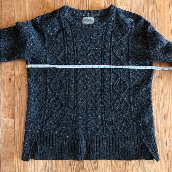 Urban Oufitters Cableknit Sweater - Picture 9 of 9